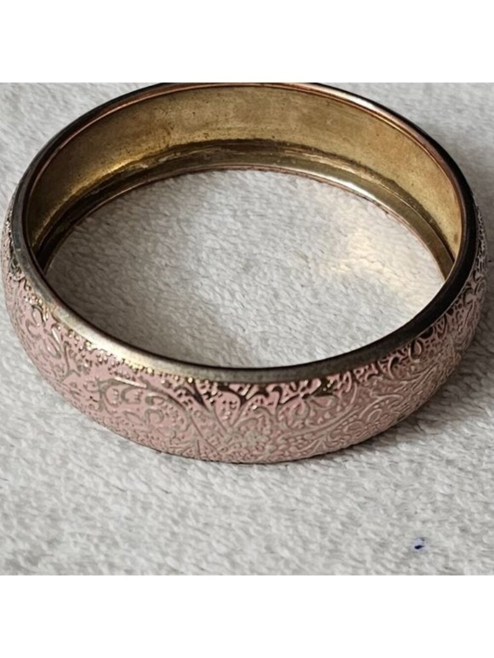 (664) Pink Enamel Brass Colored Bangle Bracelet
